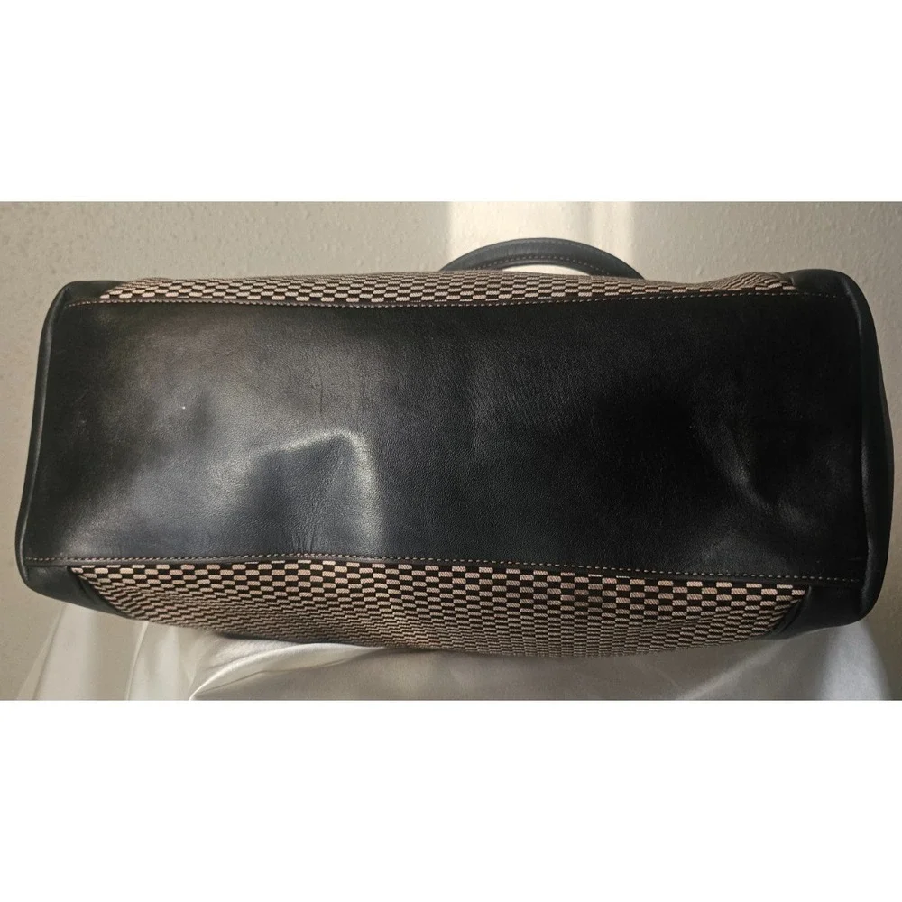 COACH   Exploded Ava Tote Bag Black and Beige F57246